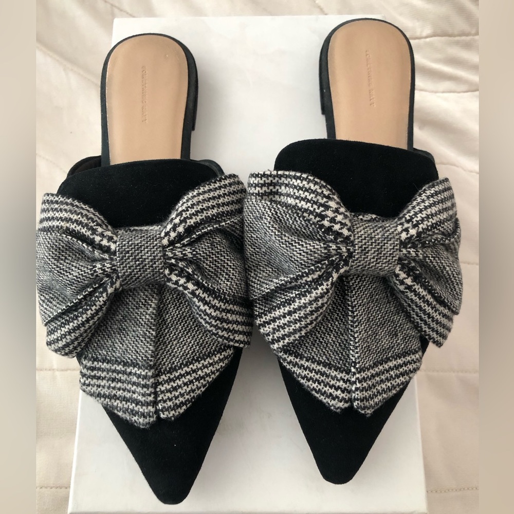 Something Navy Avenue Bow Mule
